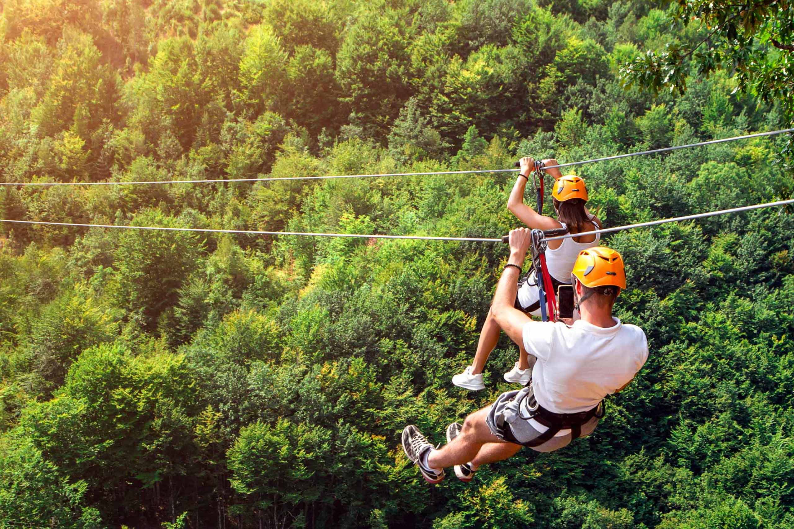 dual-zipline-visitors-big-island-zipline